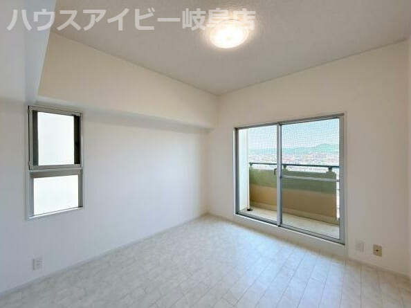 【洋室】の画像