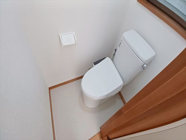 東松山市松山町1丁目　中古戸建のトイレ|離れ