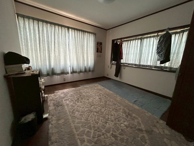 匝瑳市野手　中古戸建の洋室