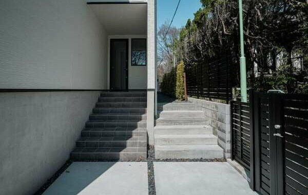 MaisonClarity野並Ｃのエントランス