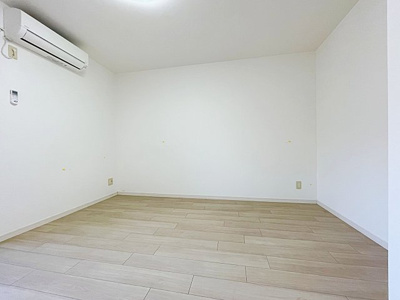 【居間・リビング】 | クレフラスト大同 B棟【名古屋市賃貸・駅徒歩5分以内】