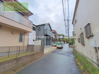 【前面道路含む現地写真】 | 前面道路です♪