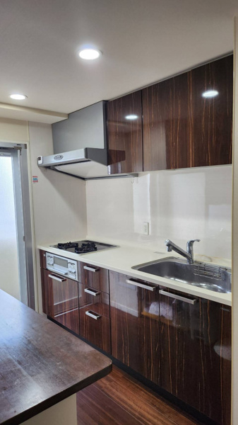 【キッチン】 | 【キッチン】収納豊富で、調理スペースを広くお使いいただけます☆ディスポーザー付き◎