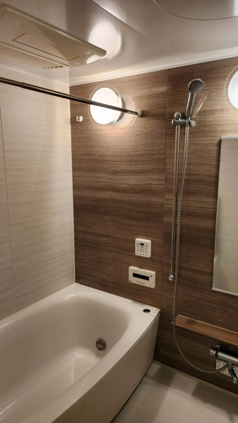 【浴室】 | 【浴室】雨の日のお洗濯にも重宝する、浴室暖房乾燥機つき！ミストサウナ機能も完備☆