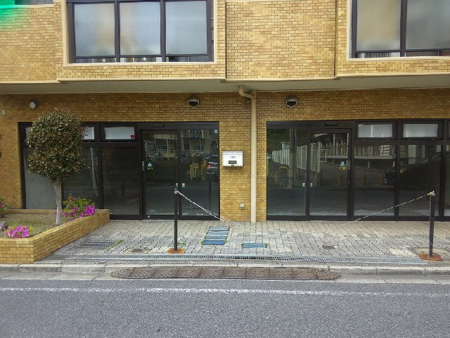 千葉市中央区東千葉２丁目の店舗事務所