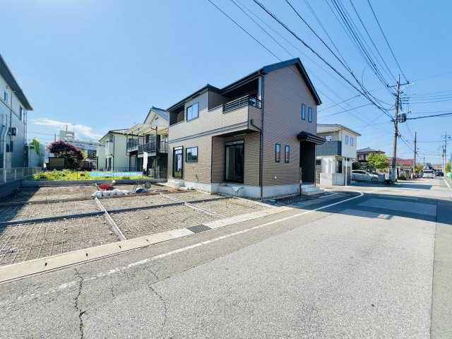 前橋市三俣町の前面道路含む現地写真|暮らしやすい住環境◎