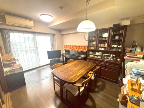 マイキャッスル吹上の居間・リビング