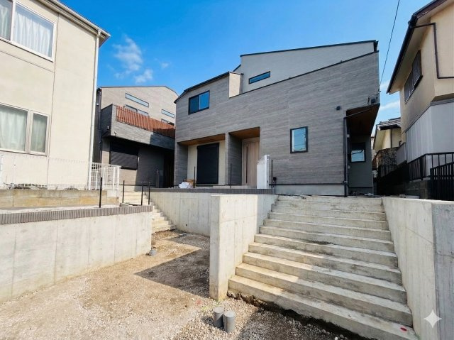 戸塚区名瀬町　新築戸建て　第２