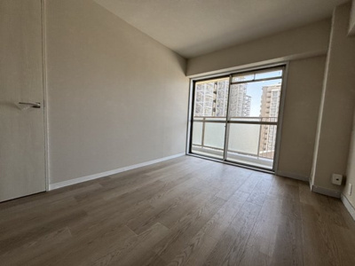 【洋室】 | クローバーハイツ森小路１号棟