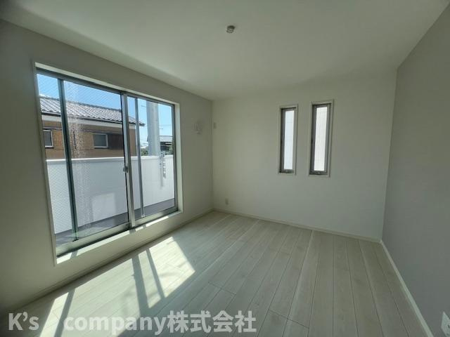 茅ヶ崎市柳島２丁目　新築戸建　2号棟の洋室|6帖◇◇