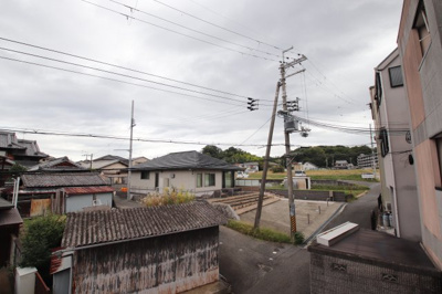 【設備】 | フェローズ21 | 室外洗濯機置き場