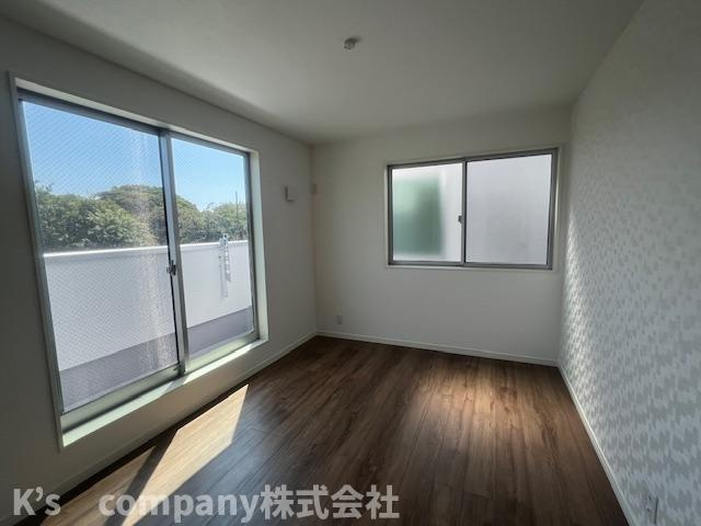 茅ヶ崎市柳島２丁目　新築戸建　4号棟の洋室|6帖◇◇