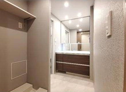 【エントランス】 | グランカサーレ西明石駅前