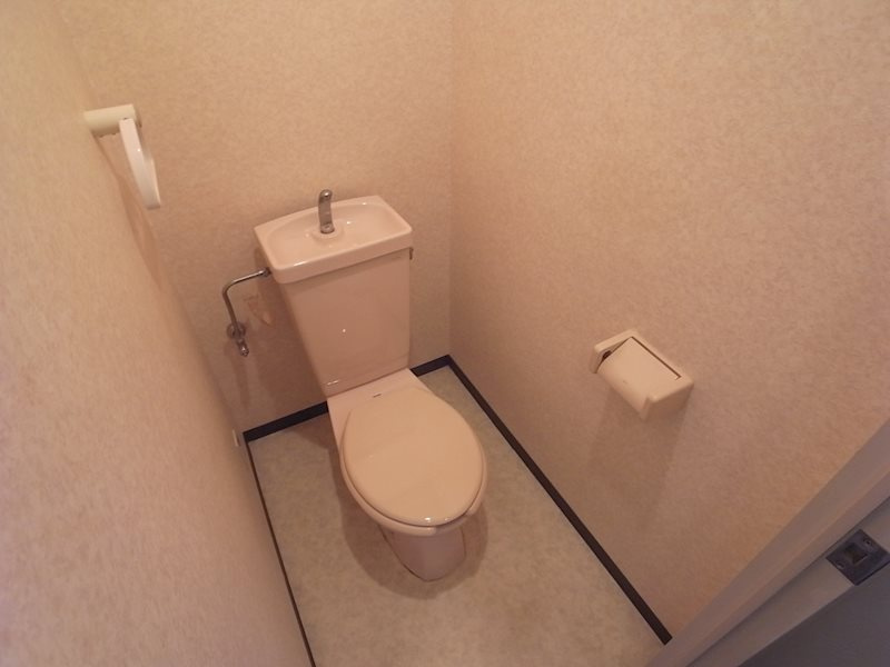 リヴェールメイ垂水のトイレ