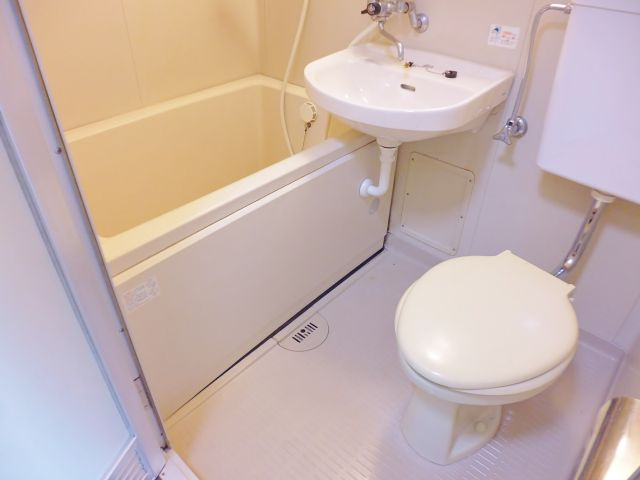 シャンポール藤井の浴室