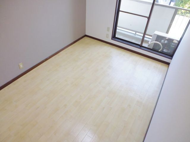 シャンポール藤井の寝室