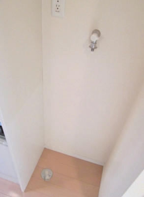 【内装】 | リヴィエールランド　オランジュ | 洗濯機置場