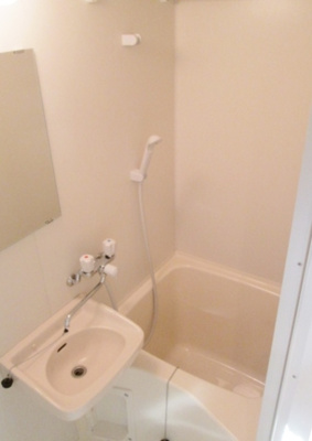 【浴室】 | リヴィエールランド　オランジュ | きれいなお風呂です