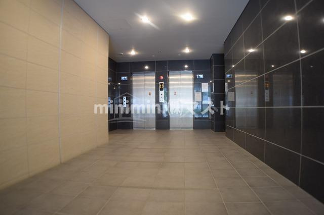 アーバネックス四ツ橋のロビー