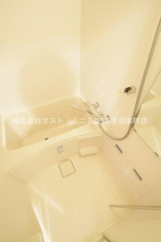 プレサンス梅田ヴェルテの浴室