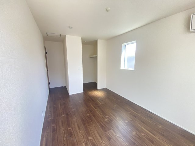 【洋室】 | リナージュ合志市須屋24-1期　2号棟