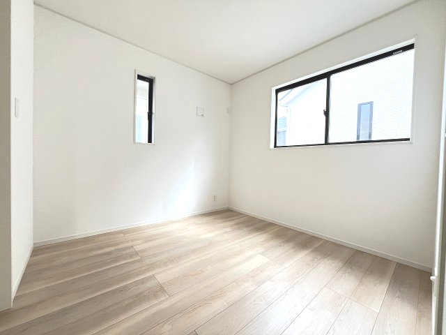 【子供部屋】 | 糟屋郡篠栗町田中1丁目第1　1号棟（全4棟）【仲介手数料無料・0円】 | 現地写真。