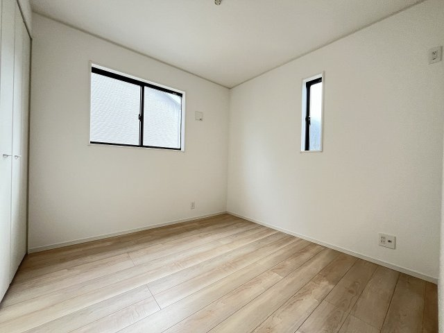 【子供部屋】 | 糟屋郡篠栗町田中1丁目第1　1号棟（全4棟）【仲介手数料無料・0円】 | 現地写真。