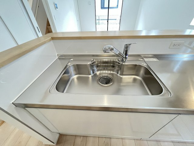 【キッチン】 | 糟屋郡篠栗町田中1丁目第1　3号棟（全4棟）【仲介手数料無料・0円】 | 現地写真。