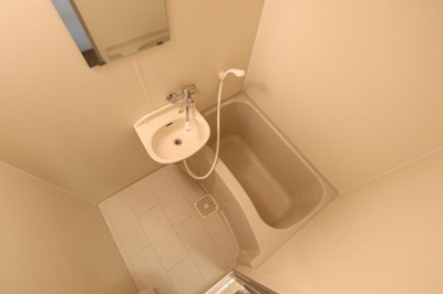 【浴室】 | ビラ・アモーレ