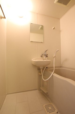 【浴室】 | ビラ・アモーレ