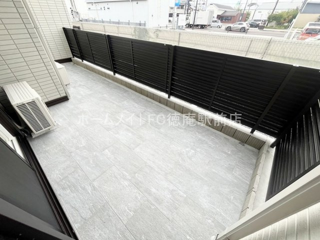 TORISIA Reve のバルコニー