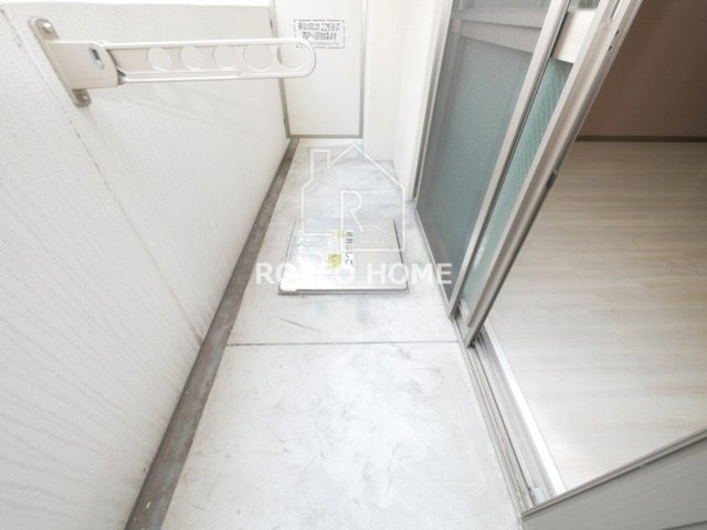 アベニール四天王寺のバルコニー