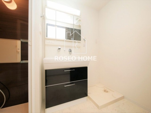 アベニール四天王寺の洗面所