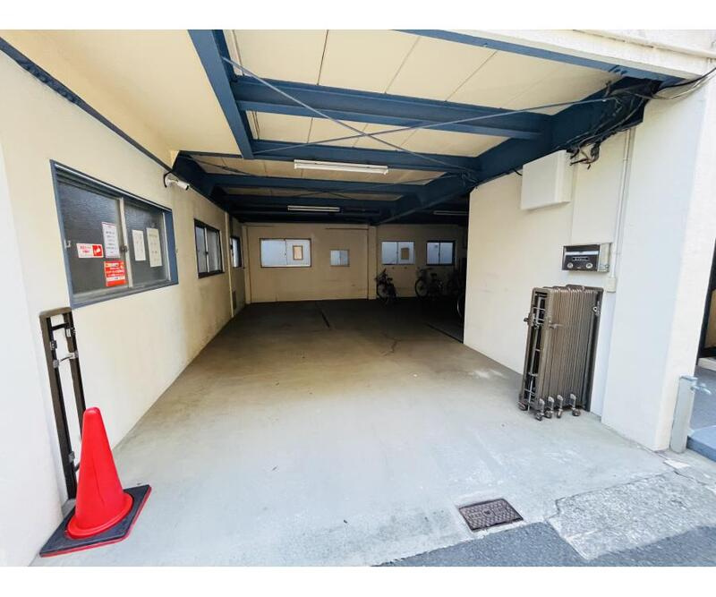 武田ビルのロビー