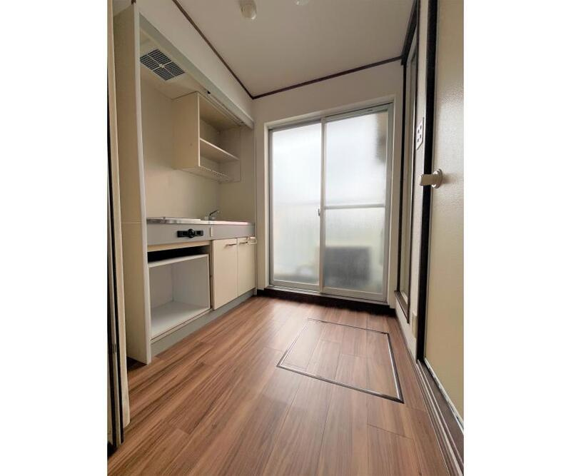 武田ビルの居間・リビング