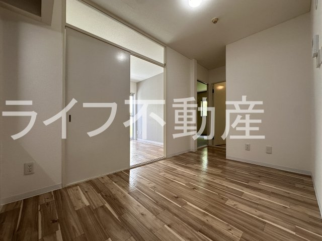 フリーディオ石切の居間・リビング|こちらの居間で趣味の時間をお楽しみください
