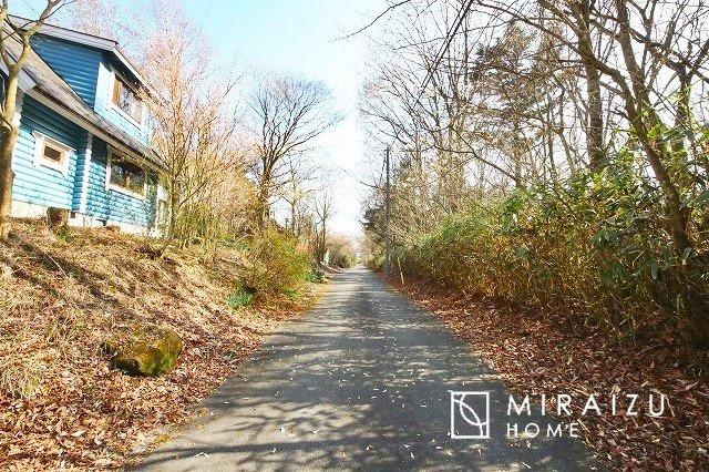 【前面道路含む現地写真】 | 平日・休日問わずいつでもご見学が可能です♪
実際に見て触れて感じる安心のお住まい探しをご体験ください