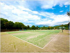 【その他】 | ■人工芝テニスコート(2面)■
エリア内にあり、通年ご利用いただけます。
※事前に予約が必要です。