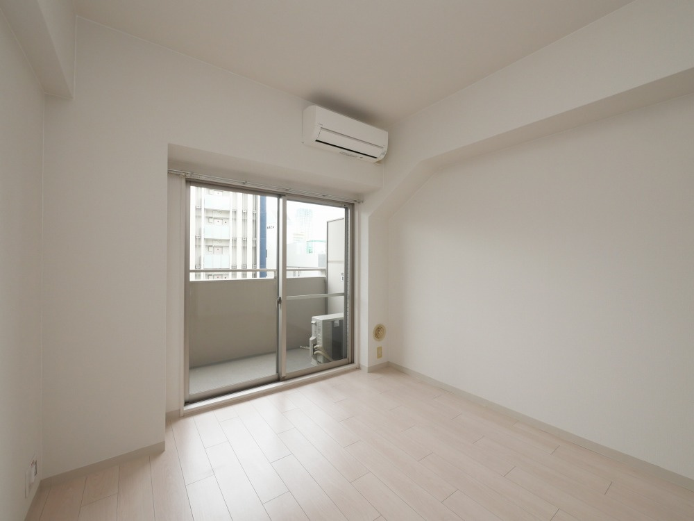 ウィルテラスなんば南の居間・リビング