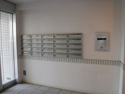 【ロビー】 | ホワイトヒルズ富士見台 | オートロック完備で安心のセキュリティ♪