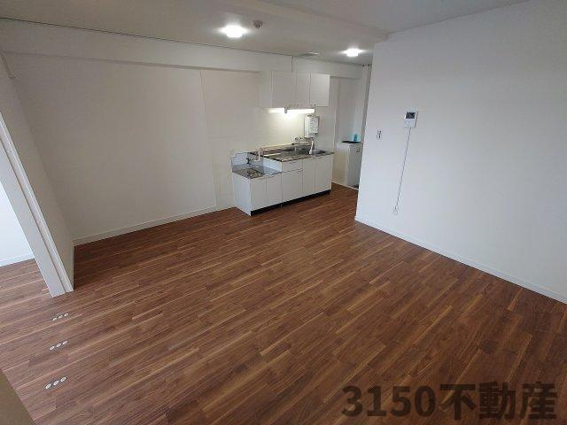 シーズンコート岐阜茜部A棟の居間・リビング