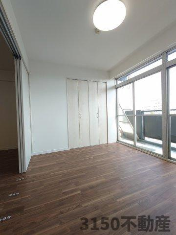 シーズンコート岐阜茜部A棟の居間・リビング