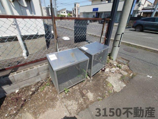 シーズンコート岐阜茜部A棟の庭