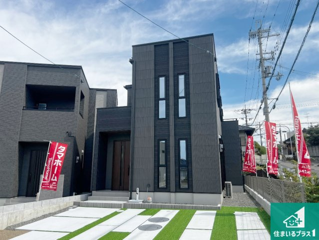 貝塚市水間　新築一戸建てのトイレ|シンプルなトイレは落ち着く空間！お手入れも簡単です！