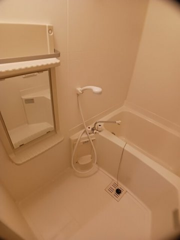 【浴室】 | プラトーＢ | コンパクトで使いやすいお風呂です