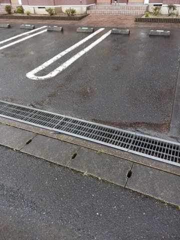 ピュアハウスⅡの駐車場|駐車場です