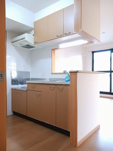 エストレーノｋｏｅｉのキッチン|キッチンです