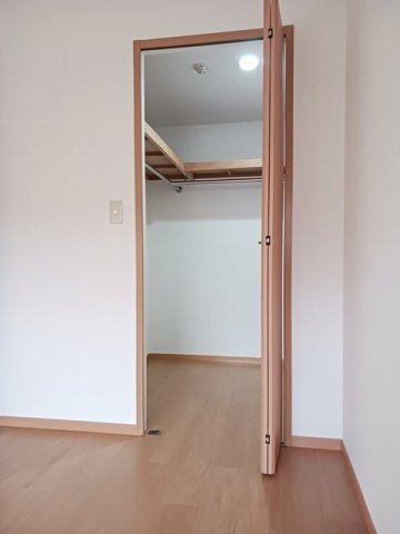 エストレーノｋｏｅｉの収納|専用の収納スペースです