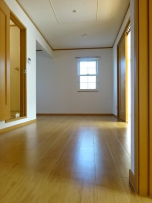 【居間・リビング】 | グレース　クレストⅡ | 使いやすいリビングです