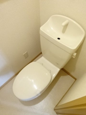 【トイレ】 | グレース　クレストⅡ | ゆったりとした空間のトイレです